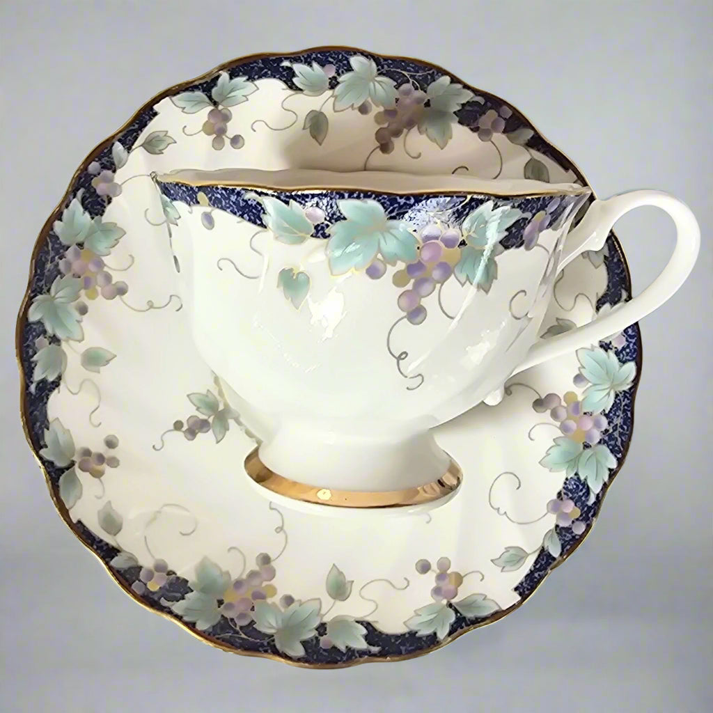 RARE Yamaka Made in Japan Beautiful Bone China Cup & Saucer
