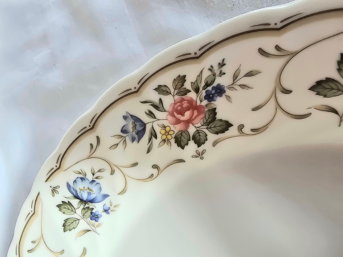 Refine Japanese Floral Plate