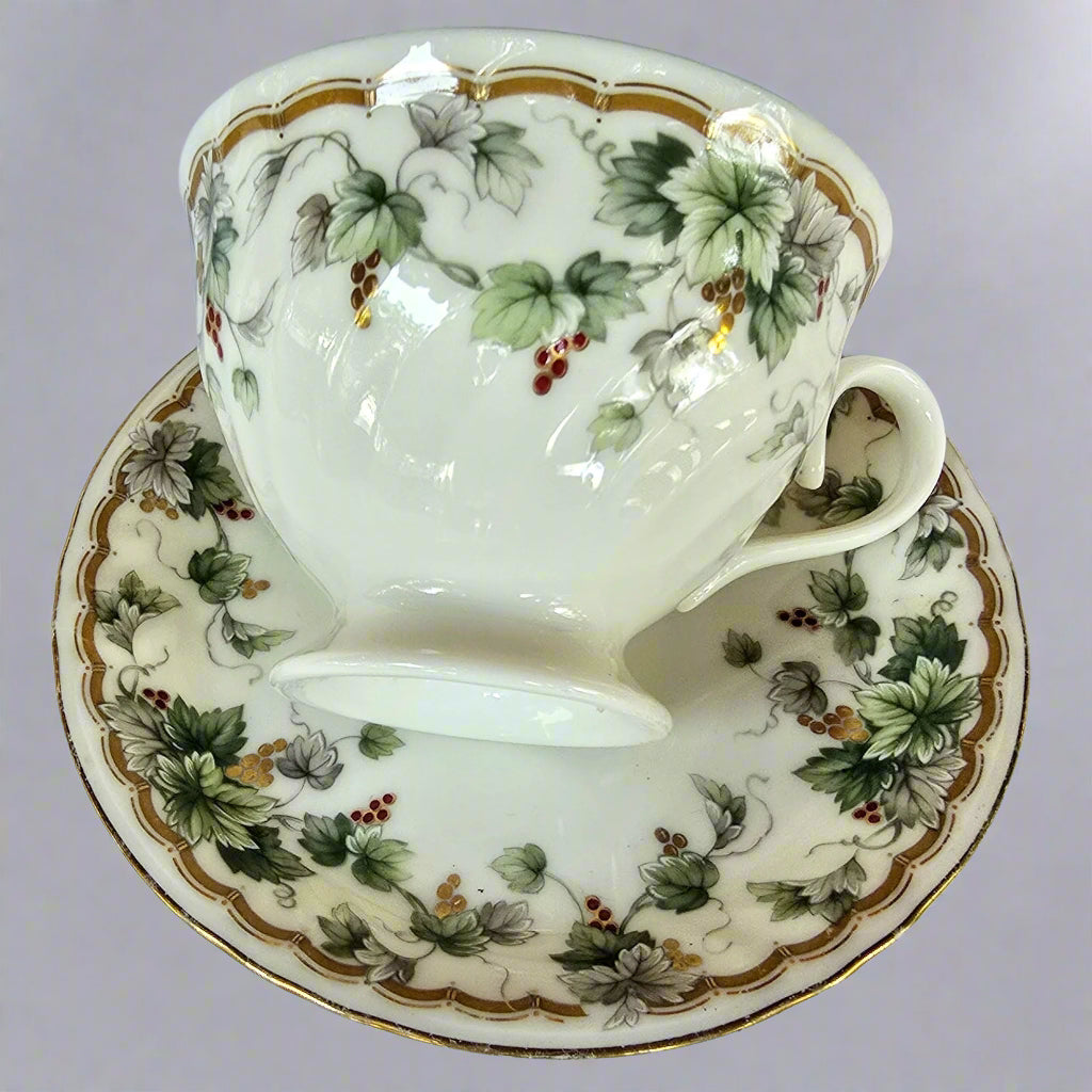 Narumi Arpege Fine Porcelain Cup Set