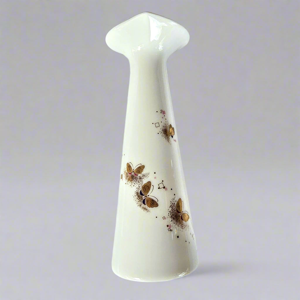 Original Elegance Goods Porcelain Vase