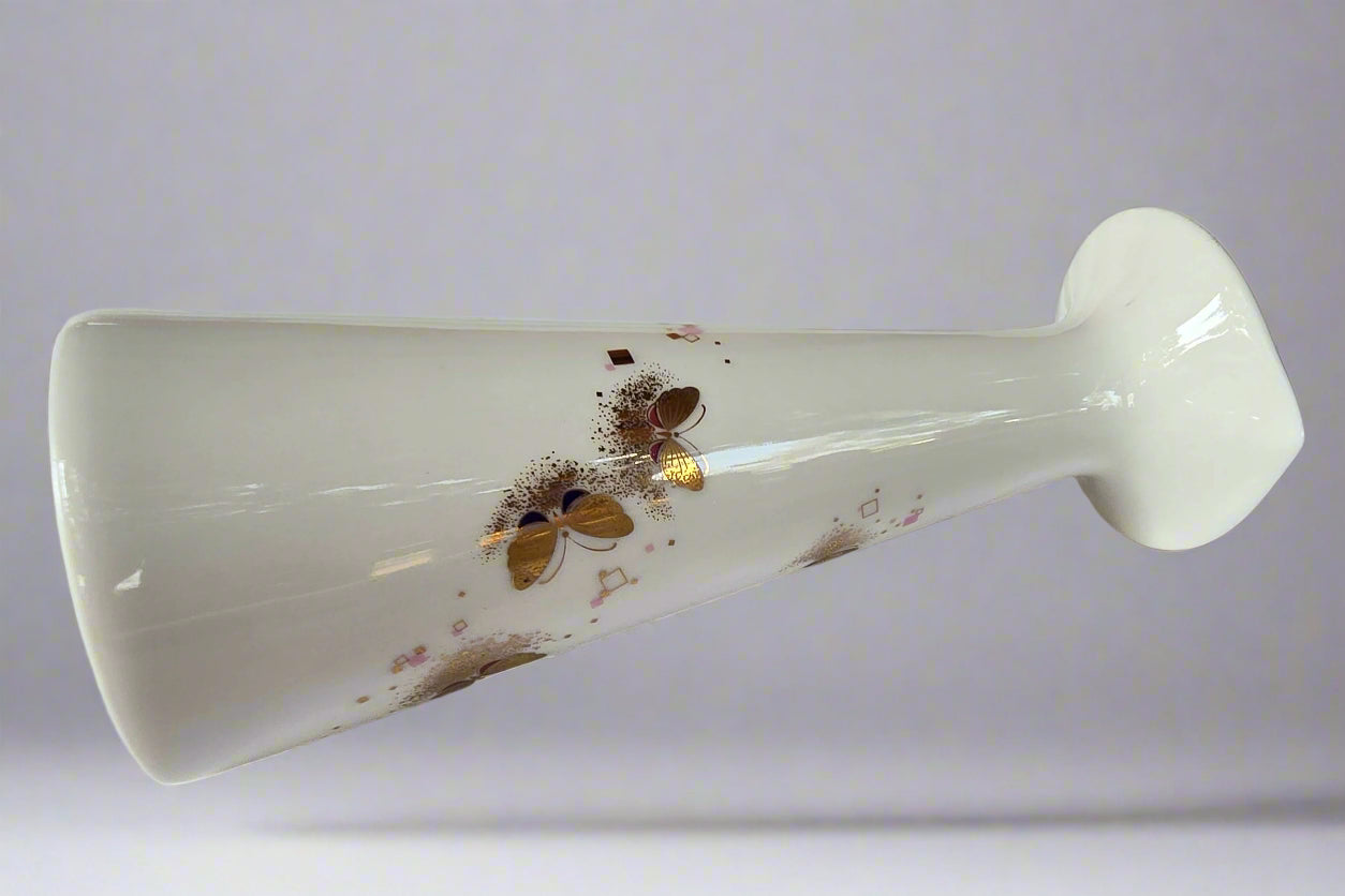 Original Elegance Goods Porcelain Vase